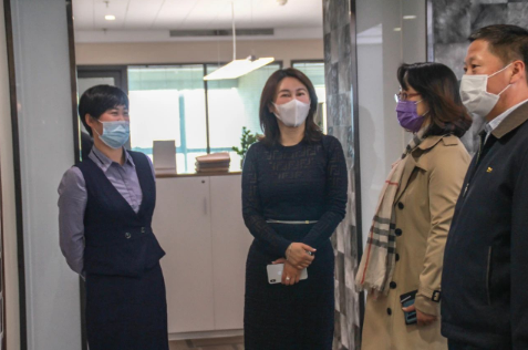 盈科资讯 | 大连市工商联副主席刘琳一行莅临盈科大连分所参观指导